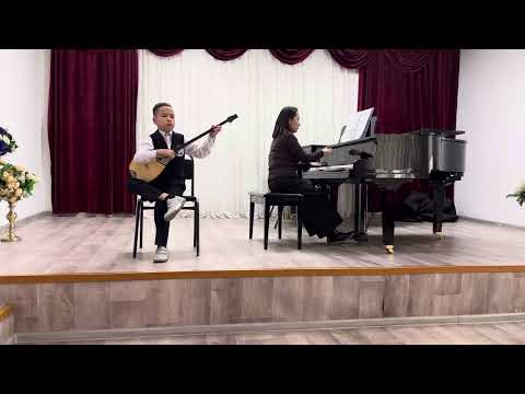 Видео: Есеев Рахим Сакенович. Ә.Алпысбаев “Елге арнау” , Н.Тілендиев “Көңілді бикеш”