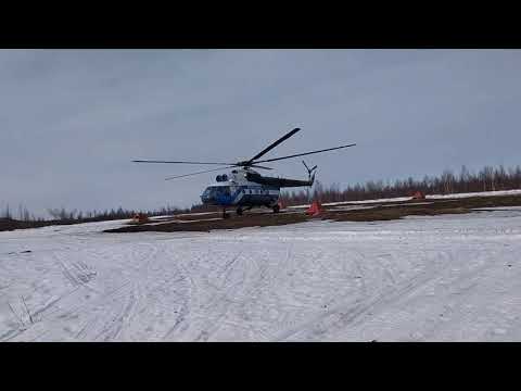 Видео: Эвенкия. В Эконду прилетели врачи из Туры для проверки местного население .