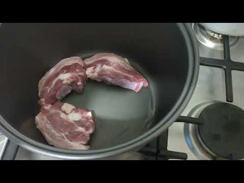 Видео: Как приготовить мясо в мультиварке. Свинина.