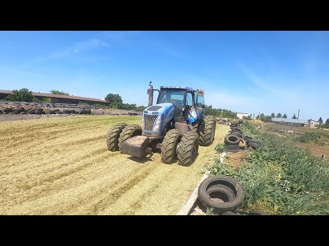 Видео: Добрался до New Holland T8040. У Zoomlion оторвался бак!