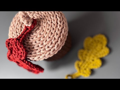 Видео: Вы можете связать крючком эту очаровательную корзиночку желудь за вечер!