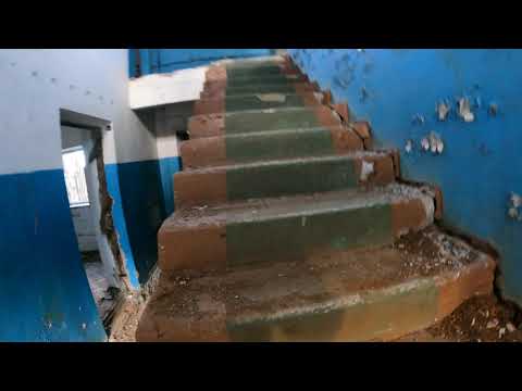 Видео: Заброшенный мир. Неизвестное здание по дороге Кандалакша - Полярные зори