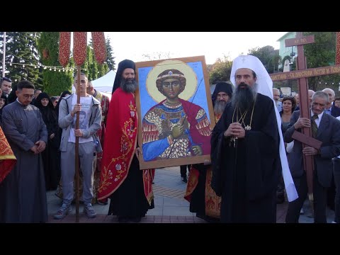 Видео: Посрещане на иконата на св. Георги Зограф Водосвет и първа копка на новостроящ се храм в Белоградчик