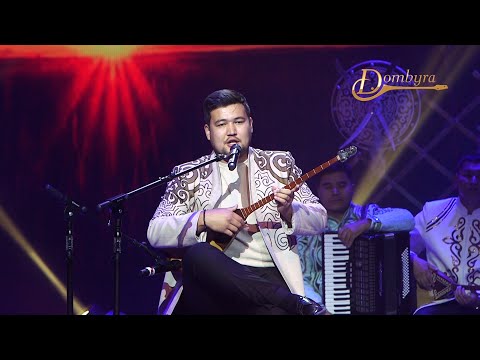 Видео: Бақдәулет Толыбеков - Досан батыр жыры (Сәттіғұл Жанғабылов)