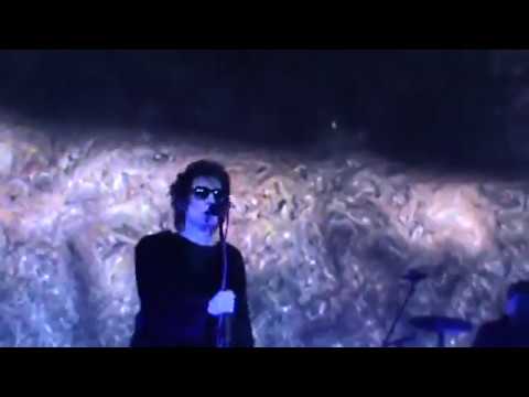 Видео: Земфира. Омск 4.02.2016. Тур "Маленький человек"