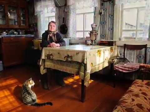 Видео: Мне уютно в избе деревенской - Эдуард Обухов
