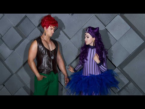 Видео: Sailor Moon cosplay. Crystal Tokyo. Wiseman coming. Shi-tennou cosplay | Ши-тенно косплей