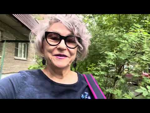 Видео: Секонд. Second. МАХ МАRA. Эксперимент  с красным.  Что унесла с собой?