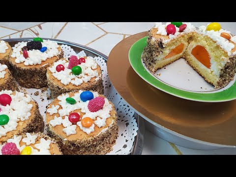 Видео: Бисквитные пирожные с сливочным кремом и мармеладом.