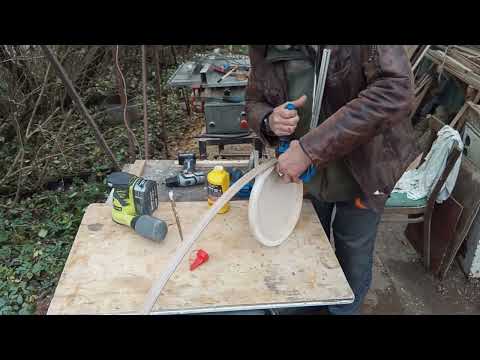 Видео: подставка  из дров