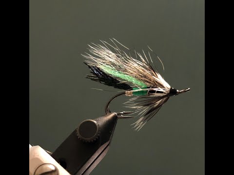 Видео: Лососёвая мушка Janssons Variant (Salmon Fly) Как связать от GM FLY