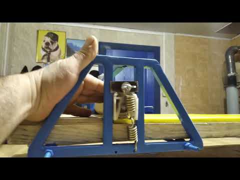 Видео: Стол для изготовления вощины