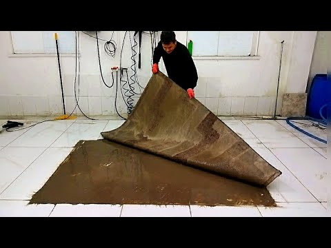 Видео: Фантастическая чистка грязных лохматых ковров удовлетворяет чистку ковров ASMR