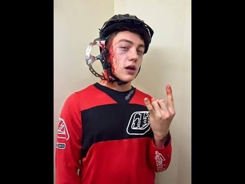 Видео: Вело vs авто. Июнь. Почти без мата.