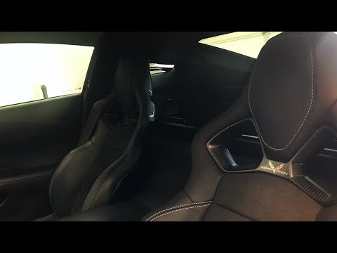 Видео: Замена чехла на спинку сиденья Corvette C7