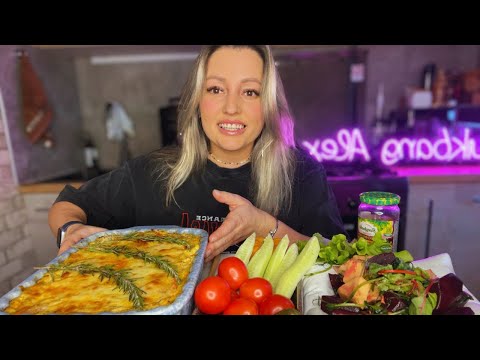 Видео: МУКБАНГ🧆ЗАПЕКАНКА С ФАРШЕМ 🥩САЛАТ С СЫРОМ ФЕТА И СВЕКЛОЙ🫜Я В ШОКЕ ОТ НЕКОТОРЫХ ДАМ🤦🏼‍♀️