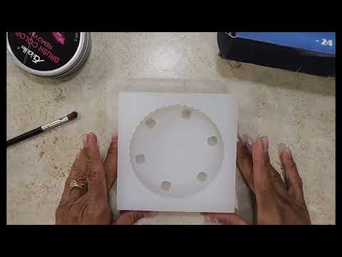 Видео: Обязательно посмотрите — «Два-фера»!! — мандала и трещины!! #эпоксиднаясмола #искусствоизсмолы #с...