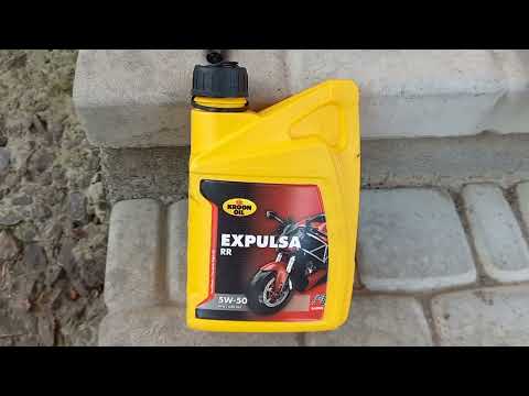 Видео: Bajaj Boxer 125, результати заміни оливи і трос спідометра