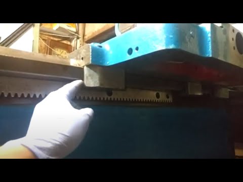 Видео: Замеры для подгонки прижимных планок 1К62-05-41 и 1К62-05-43 каретки станка 1К62.