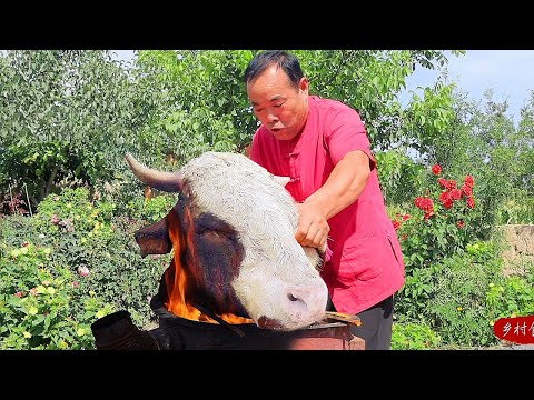 Видео: ПРАЗДНИК ГОВЯЖЬЕЙ ГОЛОВЫ!!! Огромная коровья голова приготовлена на день и угостила моих приятелей