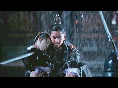 Видео: Чтобы спасти меня, он не повиновался к заказам императора и боролся с армией