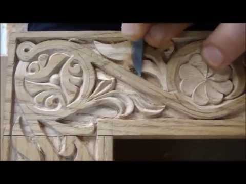 Видео: Резная рамка для иконы - (процесс резьбы)