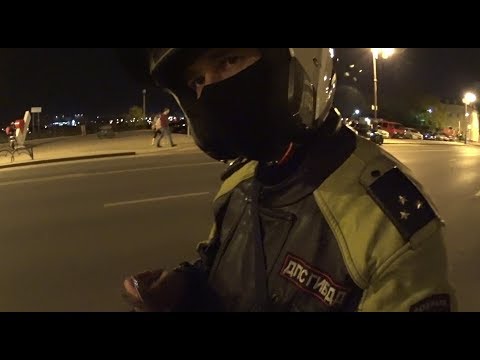 Видео: Тюменский мотобат. Самые нормальные гаишники