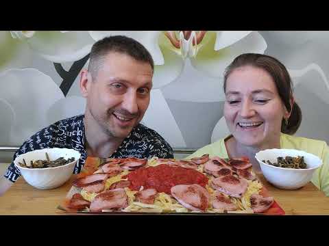 Видео: МУКБАНГ СПАГЕТТИ С СЫРОМ И КОЛБАСА СЕРДЕЧКАМИ | MUKBANG SPAGHETTI WITH CHEESE AND SAUSAGE HEARTS