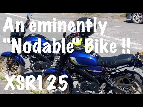 Видео: Сенсация!! Толстяк, крошечный велосипед, стыдно... у него есть оператор (снято ранее в этом году,...