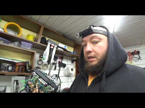 Видео: Газонокосилка на радиоуправлении. Наушники QCY 13X