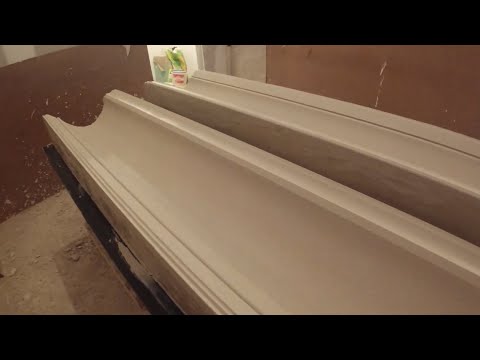 Видео: Карнизы - галтели. Гипсовые тяги на потолок. Изготовление лепнины из гипса.