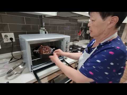 Видео: МЯСО В РУКАВЕ С ИМБИРЕМ