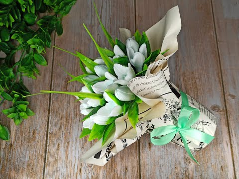 Видео: Букет подснежников из мыла. Заливка формы от "Три кита". Сборка букета из мыльных цветов Мыловарение