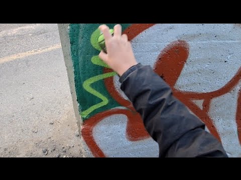Видео: Graffiti vlog part 9(Граффити в заброшке)(Graffiti in an abandoned building