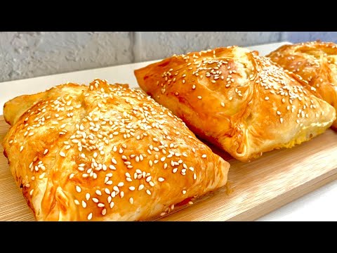 Видео: Хрустящий Хачапури 🥰 по бабушкиному 100-летнему рецепту/Georgian cheesy bread khachapuri recipe