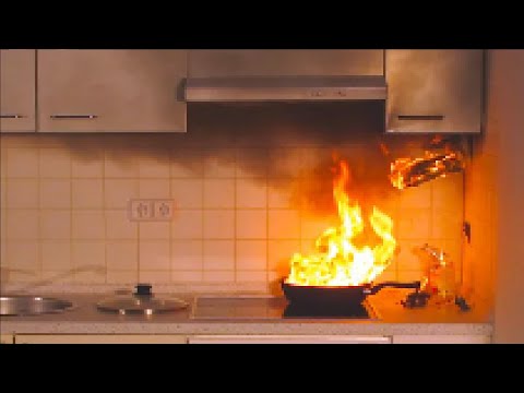 Видео: Пожар на кухне эксперимент