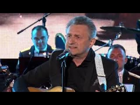 Видео: Не воюйте с русскими - Андрей Куряев | Концерт в Крокусе ♥ ПЕСНИ СПЕТЫЕ СЕРДЦЕМ 12+