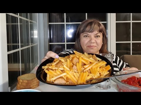 Видео: MUKBANG 🍜ЖРУ НА НОЧЬ🤣МАКАРОНЫ|ASMR MUKBANG macaroni