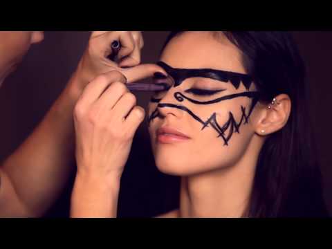 Видео: "Макияж на Halloween в стиле Oriflame"