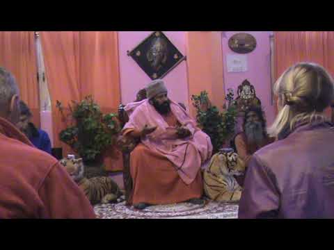 Видео: Махайог Пайлот Бабаджи (Mahaiog Pilot Baba ji)