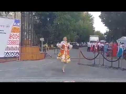 Видео: "Матаня" русский народный танец, исполняет Минина Злата Олеговна, постановка Минина Злата Олеговна.