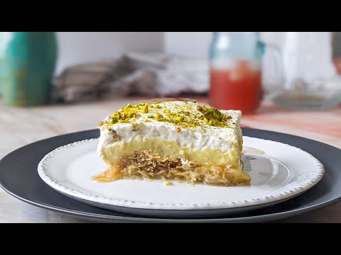 Видео: Экмек Катаифи - Заварной крем с тертым тестом Фило
