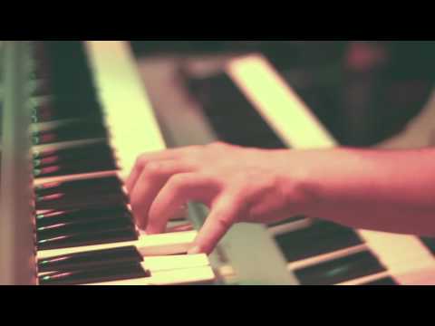 Видео: chillout band ё - кофе ( music clips 2011 ).wmv