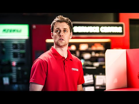 Видео: Когда грабитель маскируется под ПОЛКУ