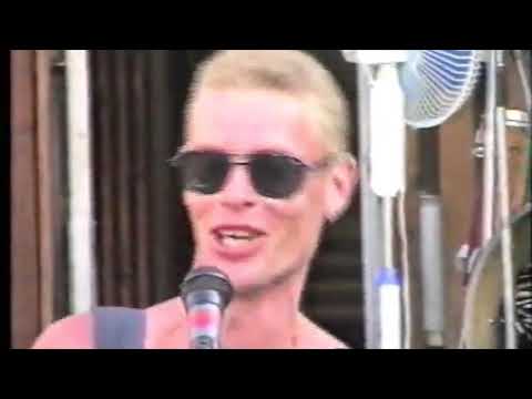 Видео: Свидетельство О Смерти - концерт у школы №236 (stereo)