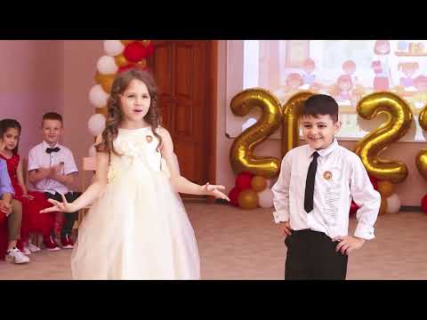 Видео: Сценки, игры, песни, танцы. Выпускной в детском саду.
