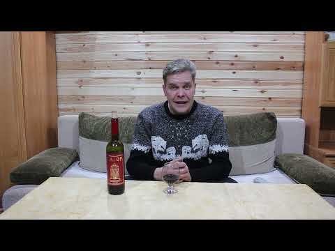 Видео: Из-за леса, из-за гор Алкобард достал кагор :)