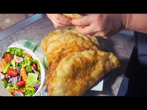 Видео: Сочные хрустящие чебуреки !!!