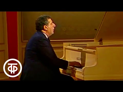 Видео: Музыканты о музыке. Арно Бабаджанян (1982)
