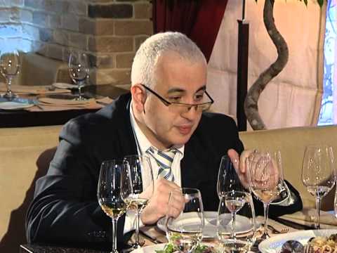 Видео: Сочетание вина и еды. Секреты виноделия. Выпуск 14